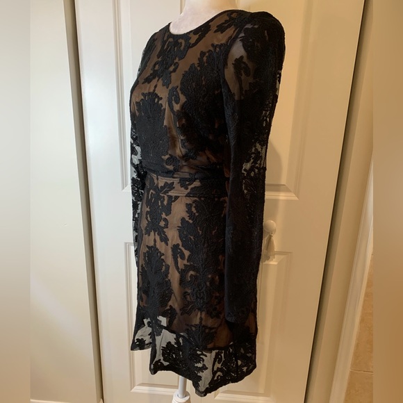 For Love & Lemons Black Lace & Nude Lining Dress With Back Cutout 👗 - Picture 4 of 6